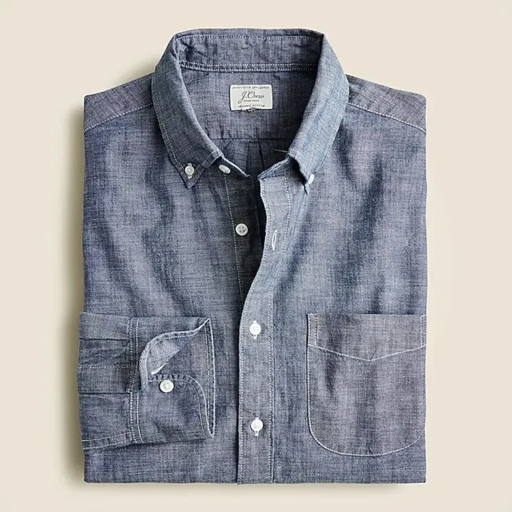 NWT J CREW Relaxed fit organic cotton chambray shirt in one-year wash